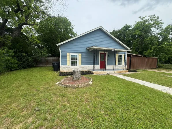 912 N Brazos Ave, Cleburne, TX 76031