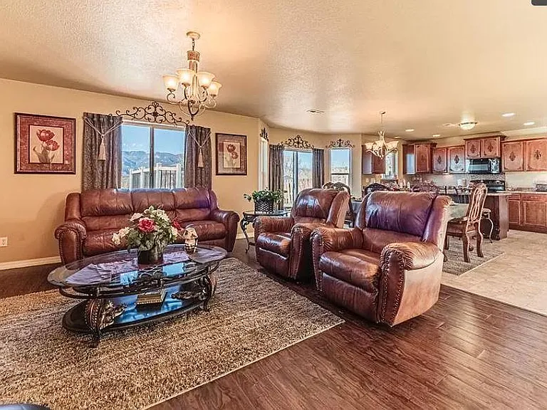 2342 Spring Blossom Dr — Photo 8