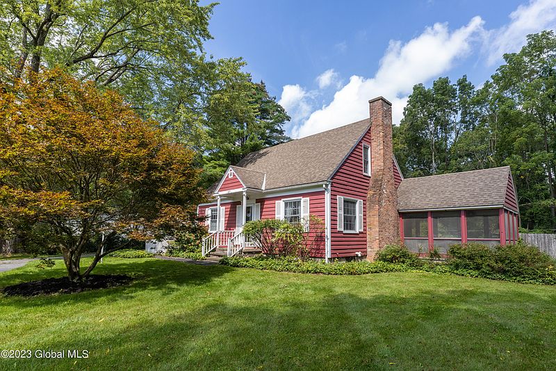 2nd image of 87 Meadow Drive