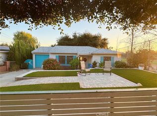 134 W Grandview Ave, Sierra Madre, CA 91024