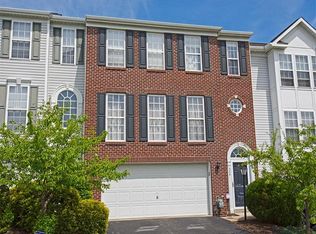 508 Village Green Blvd W, Mars, PA 16046