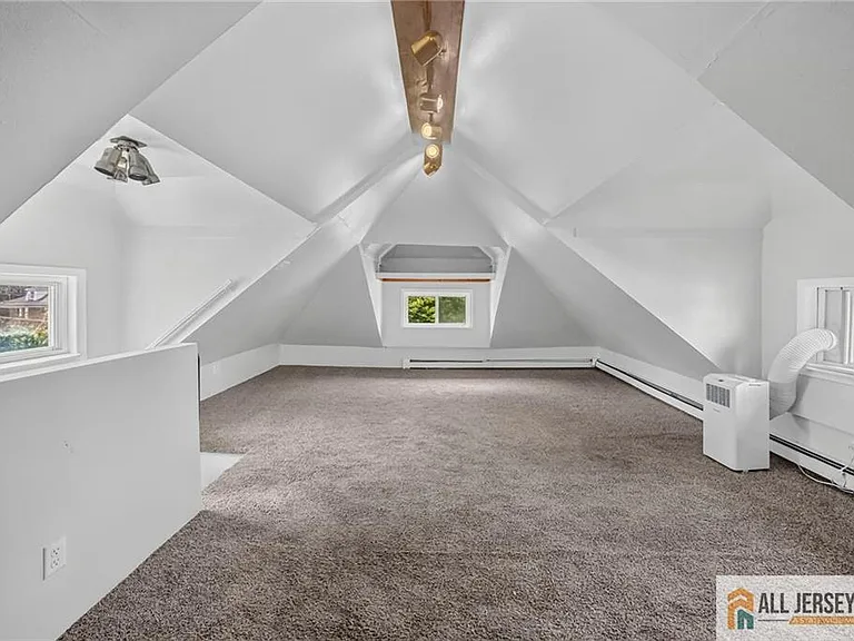 125 White Horse Ave — Photo 15