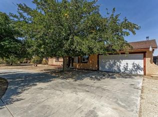 21168 Tussing Ranch Rd, Apple Valley, CA 92308