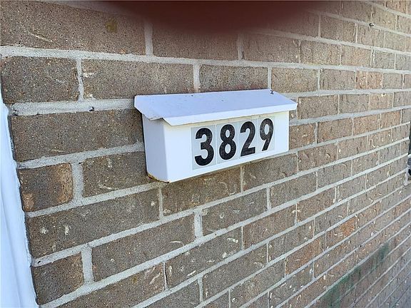 3rd image of 3829 W Louisiana State Dr