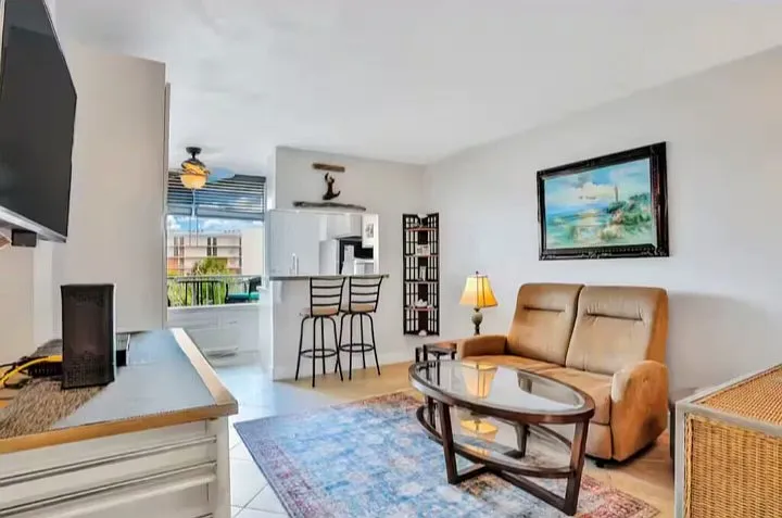 935 S Atlantic Ave #310