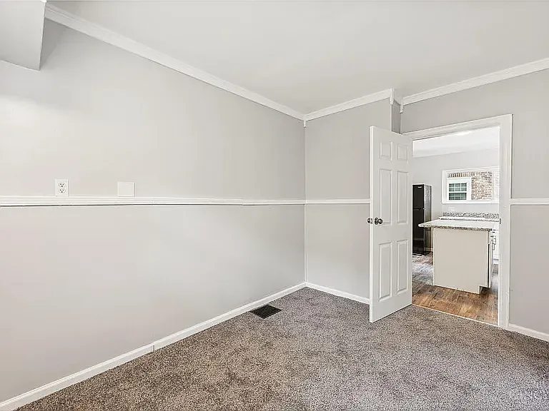 1734 Catalina Ave #2 — Photo 14