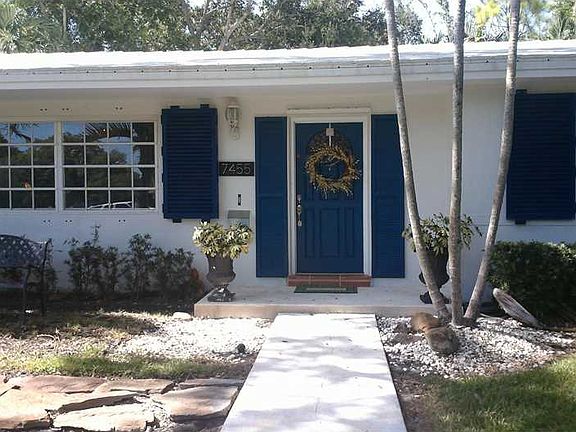 2nd image of 7455 SW 164th St