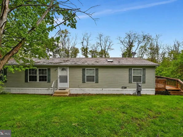 902 Ivy Ln, Ephrata, PA 17522