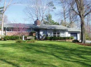 121 Oakleaf Dr, Landrum, SC 29356