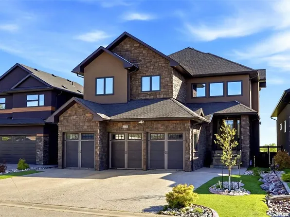 7502 Lilac PLACE, Regina, SK S4Y 0B3