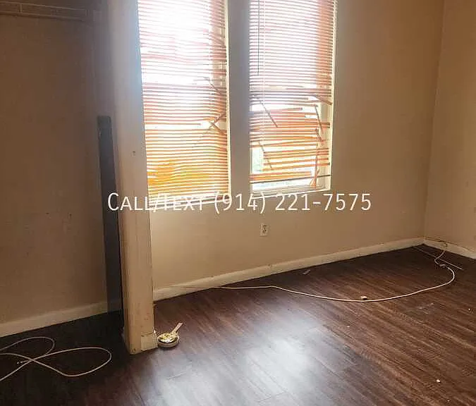 149 W 5th St — Photo 5