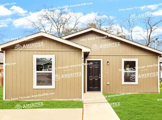 423 Armstrong St, Houston, TX 77029