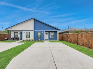 5211 Amy St #B, Houston, TX 77028