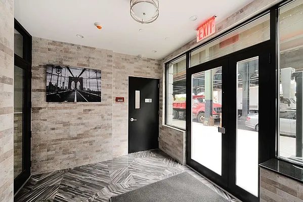 Rented by NY Space Finders Inc. | media 23