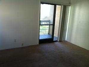1st image of 5042 SW 40th Ave