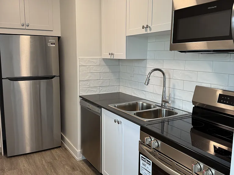 7 Albert St #317 — Photo 9