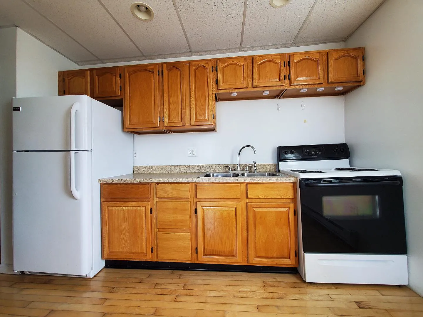 132 S Brady St - 37 — Photo 3