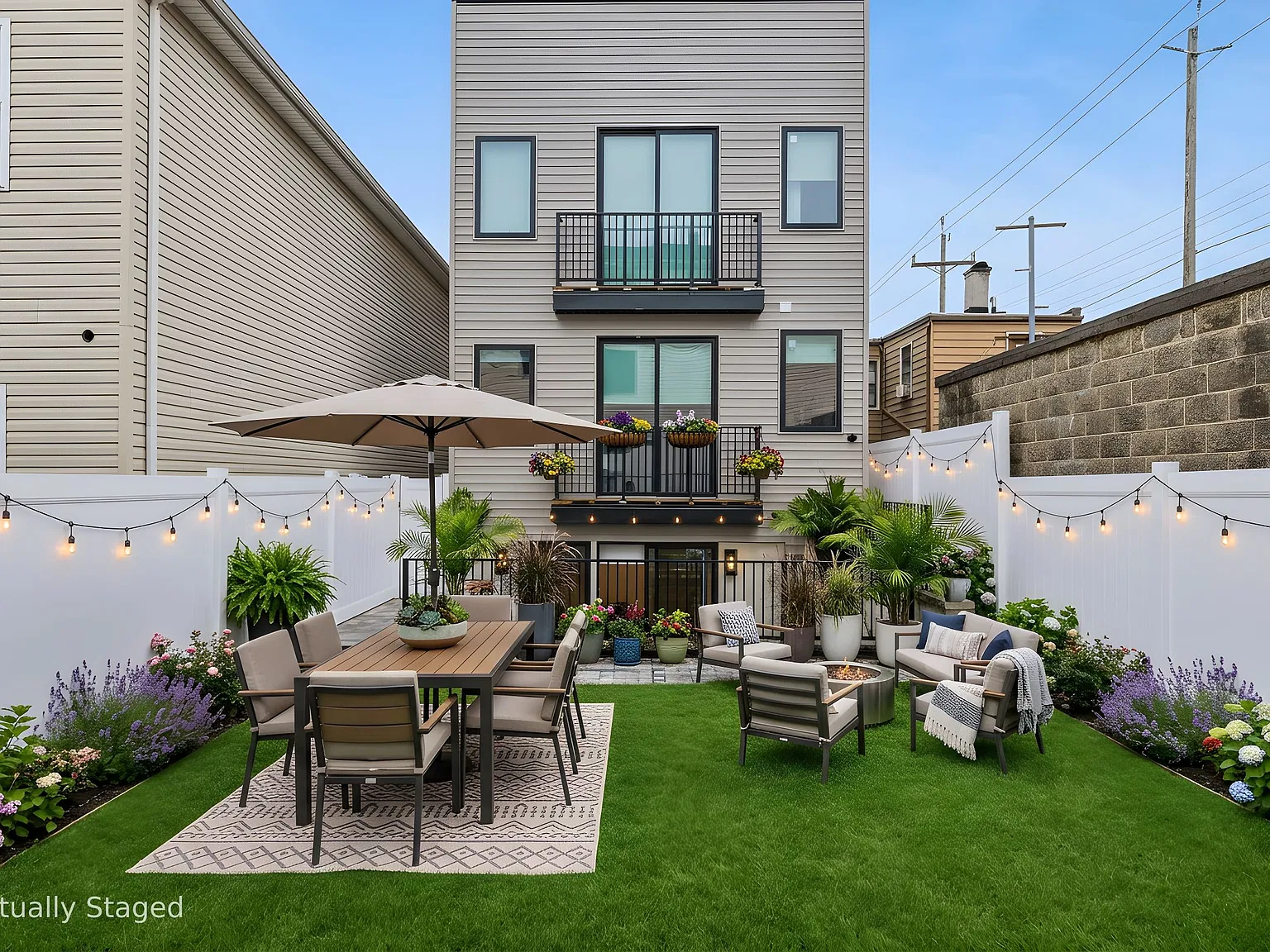 183 Zabriskie St — Photo 1