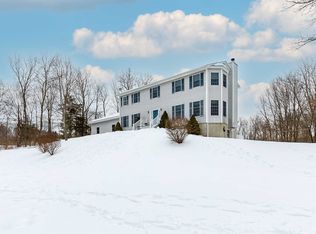80 Rogers Rd, Hyde Park, NY 12538