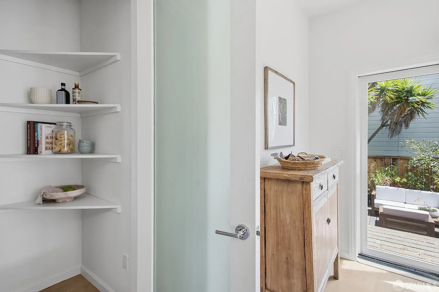 1151 Sanchez St - Photo 6