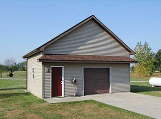 17484 Harris Rd, Defiance, OH 43512