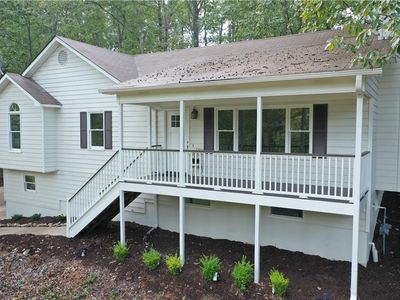 911 White Stag Ln, Canton, GA, 30115