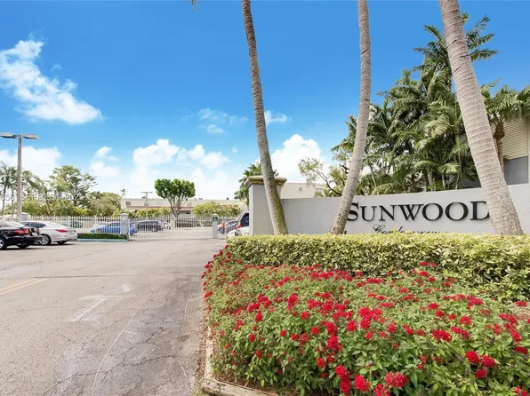 4600 SW 67th Ave APT 125, Miami, FL 33155