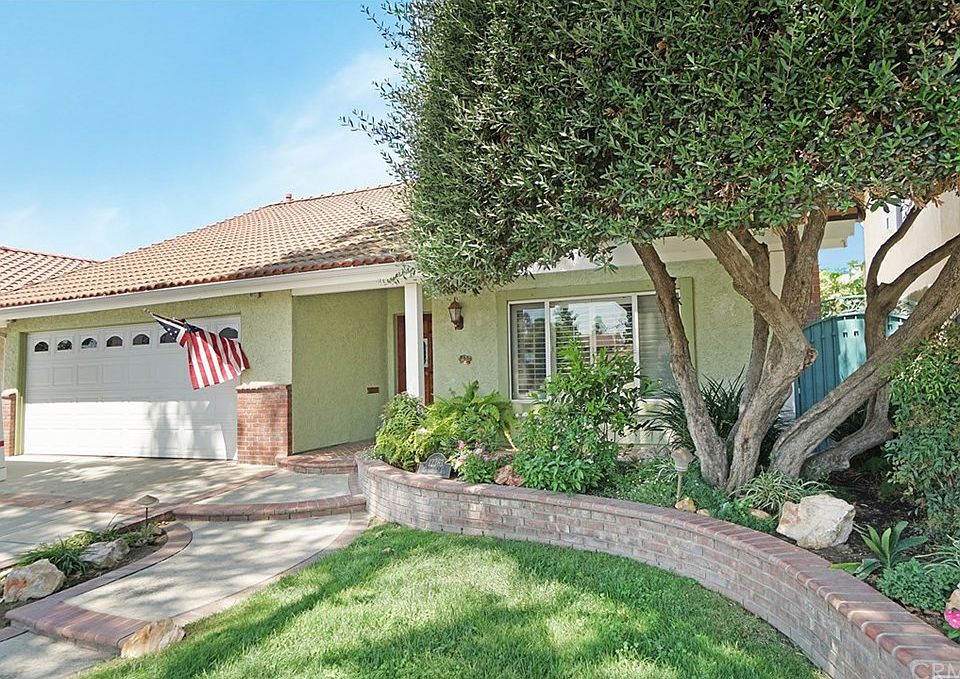 1st image of 12363 Creekwood Ave