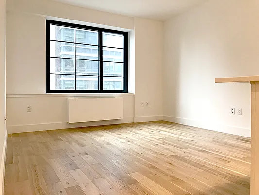 Rented by Modern Spaces | media 2