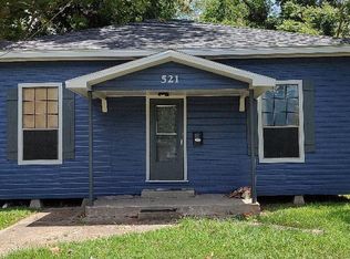 521 4th St, Jennings, LA 70546