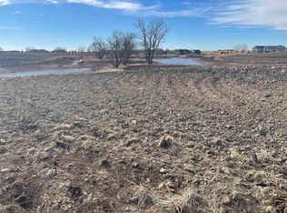 34 Haymeadow Rdg, Hastings, NE 68901