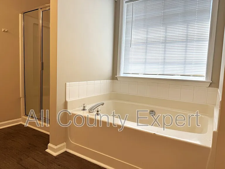 1794 Taylor Oaks Dr — Photo 21
