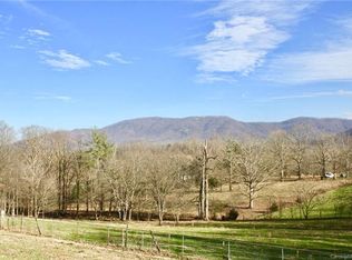 5825 Holland St, Morganton, NC 28655