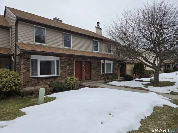 18 McIntosh Circle #18, Rocky Hill, CT 06067