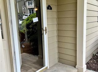 23 Springhedge Ct SE, Smyrna, GA 30080