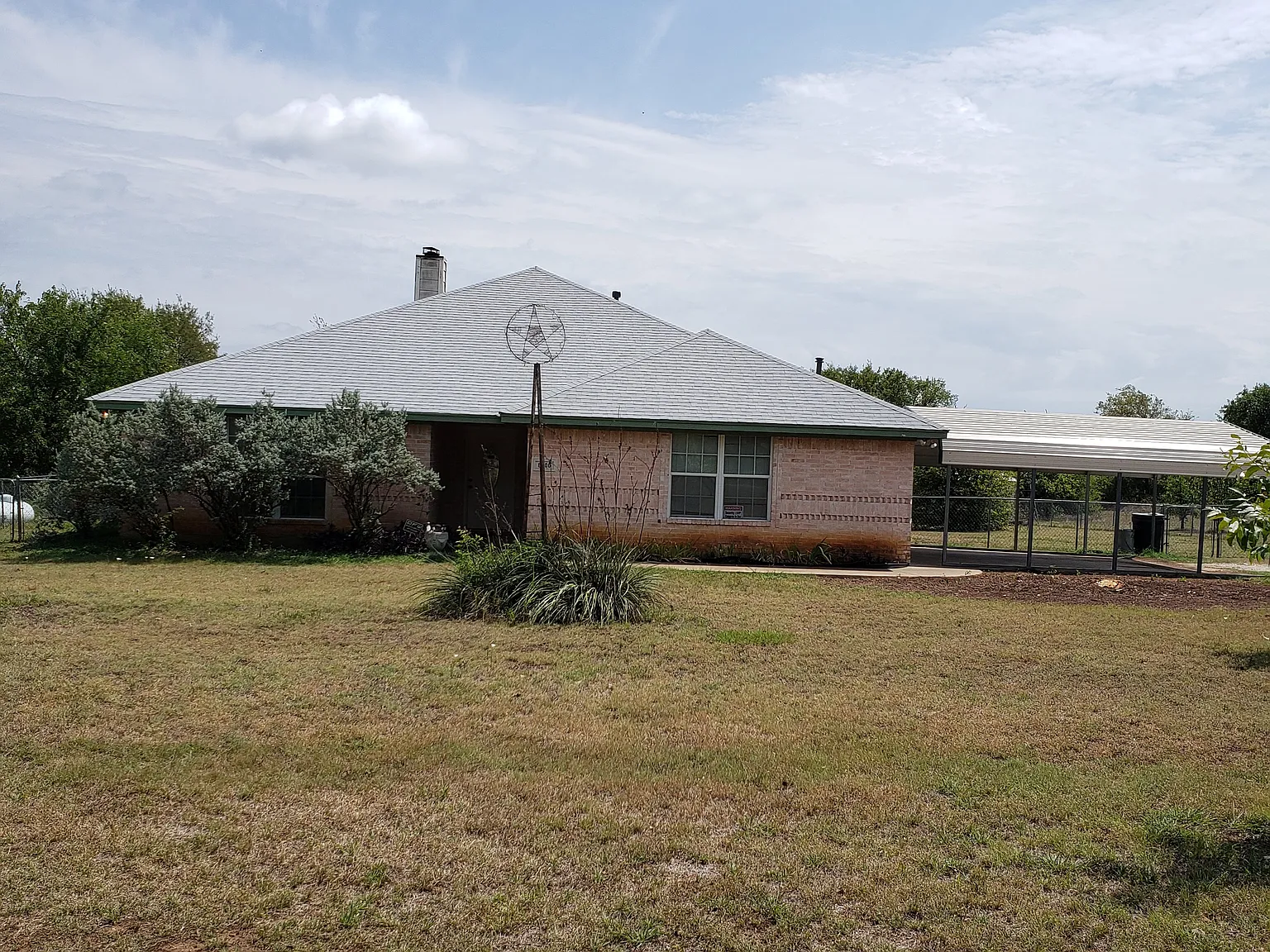 3 bed, 1802 sqft, $2,750 — Photo 1