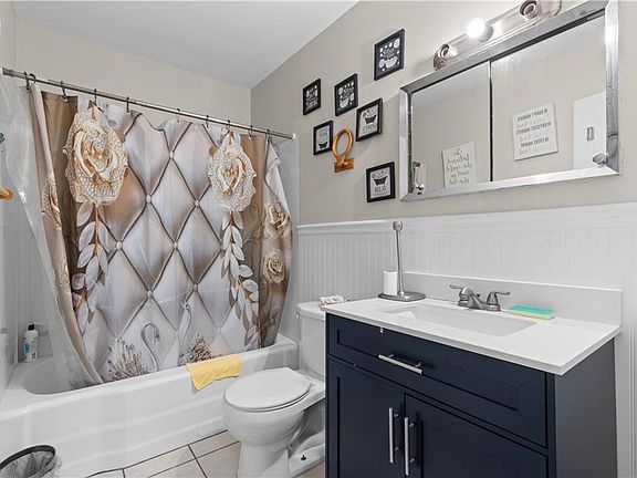 5th image of 4279/4281 E 60th St