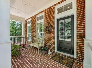 613 Brennan Dr, Decatur, GA 30033