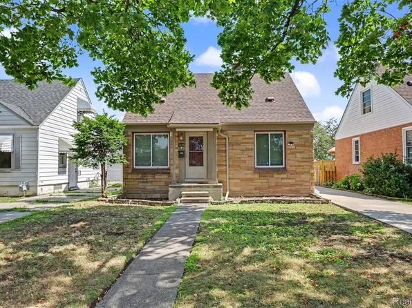 3429 Croissant St, Dearborn, MI 48124
