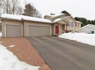 2123 Meadow Brook Way, Wausau, WI 54403