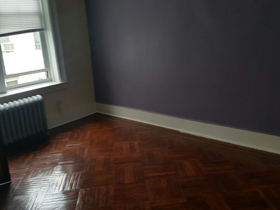 2nd image of 2902 Cortelyou Rd APT 14D