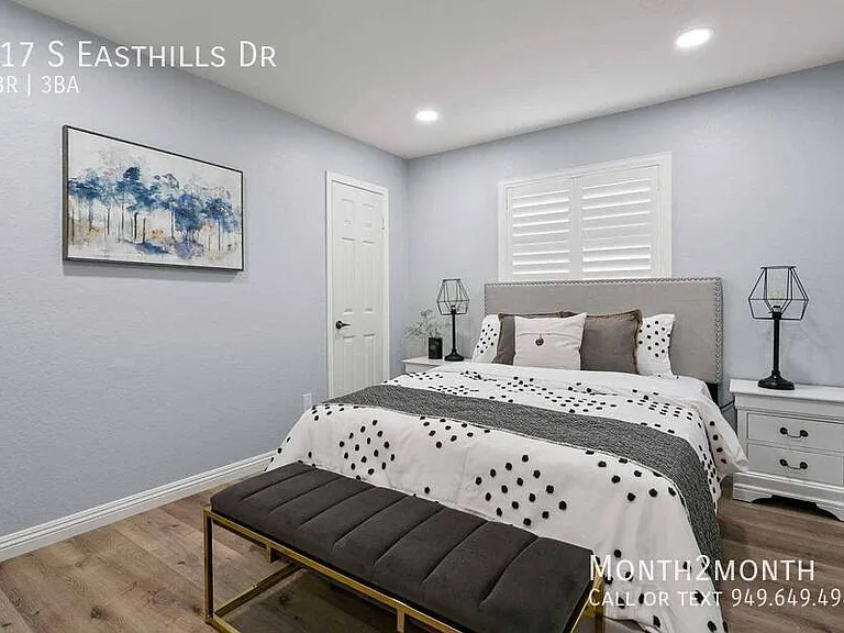 917 S Easthills Dr — Photo 13
