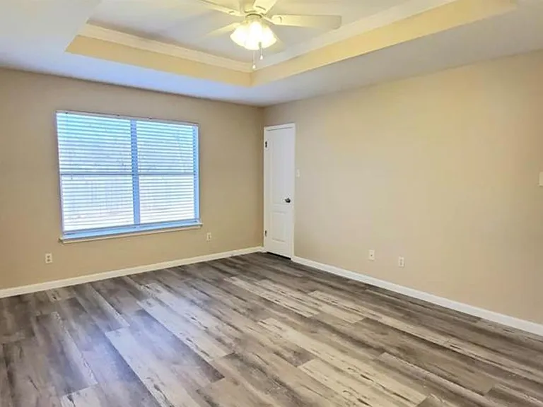 3922 Haleys Way — Photo 15