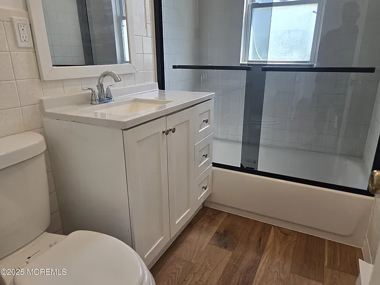 330 Elizabeth Ave — Photo 12