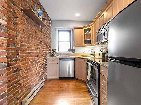 4th image of 16 Foster St APT 7