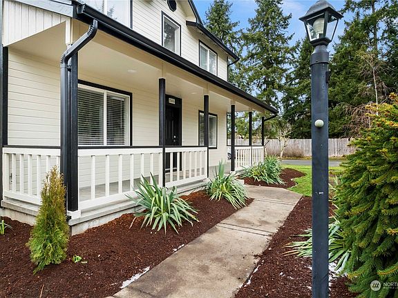 3rd image of 15606 44th Avenue Ct E