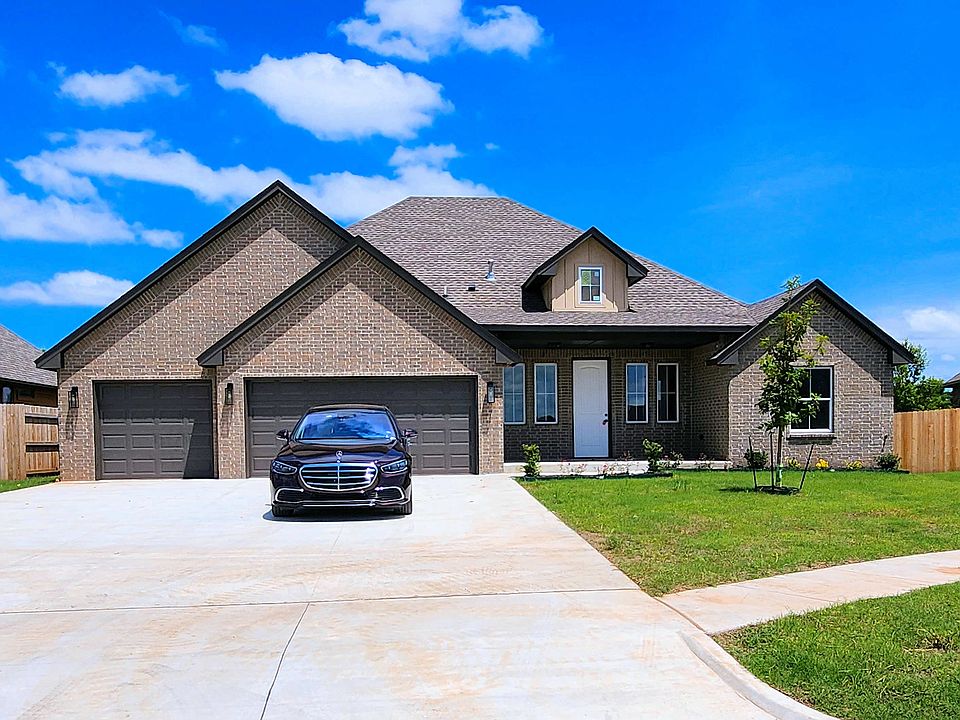 1st image of 100 Tralee Ct