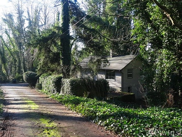 Beacon Hill home in the woods!  Dead end street. 