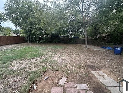 704 Clebud Dr — Photo 23