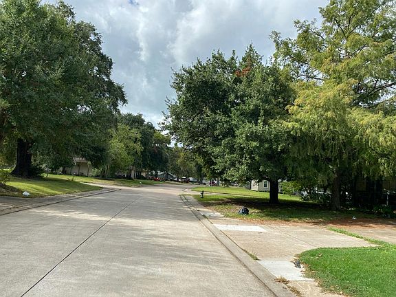 5th image of 603 Winding Way